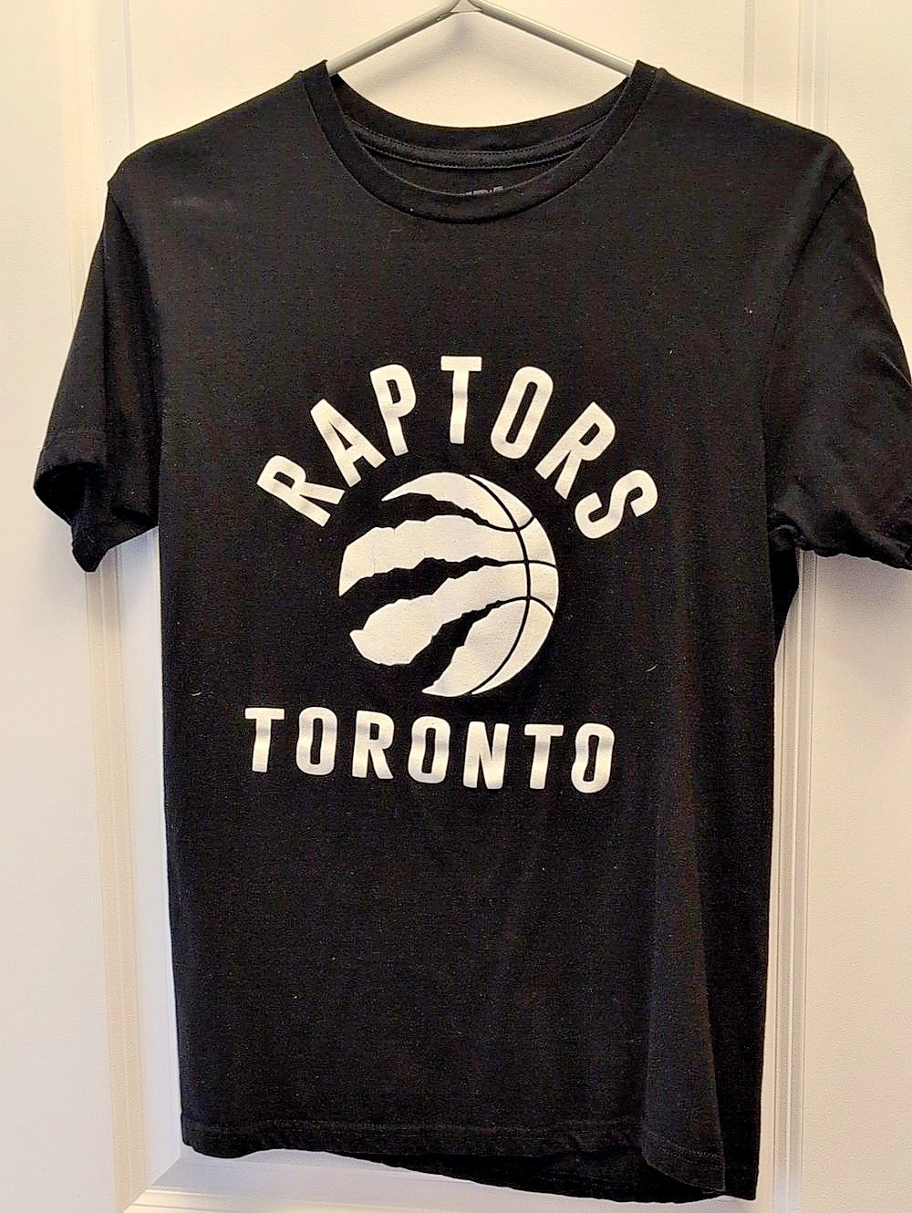 NBA Toronto Raptors NBA Graphic T-Shirt Black & White Size Small